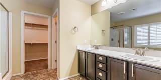 7741 Donner Peak Street Gallery 12