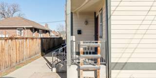 Charming 3 Bedroom Townhome in Highlands Neighborhood Gallery 30