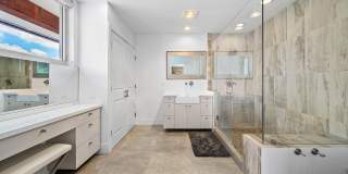 740 NE 36th Street Gallery 18