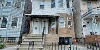 54 Gates Ave Gallery 8
