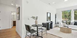 Welcome to Burnside Bluffs – Your New Urban Retreat! Gallery 158