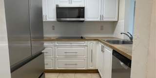 2500 Southwest 6th Street Gallery 7