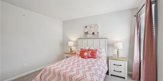 405 Lanier Circle Gallery 28