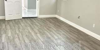 4203 E Yukon St Gallery 18