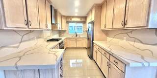 2701 S Harcourt Ave Gallery 9