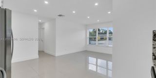 4740 NE 2nd Ter Gallery 11