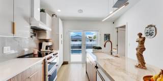 413 SW 15th Avenue Gallery 13
