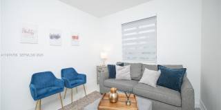 10366 NW 68th Ter Gallery 32