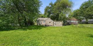 1235 River Drive Gallery 24