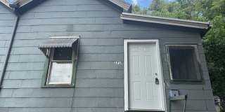 1717 Center St. St. Joseph, MO 64503 Gallery 1
