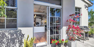 410 NW 1st Ave Gallery 21
