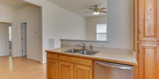 955 Poquoson Avenue Gallery 17