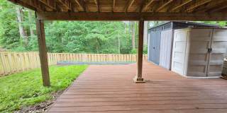 Beautiful Newington Forest Townhome Gallery 32