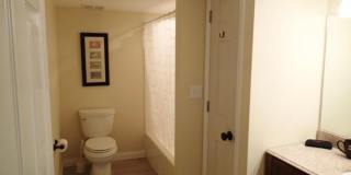 4 bd, 3.5 ba Foxfire condo, just south of MU campus, w/d, 1 car garage, near Green Meadows and Providence Gallery 13
