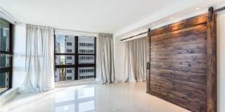 1800 Collins Ave Gallery 9