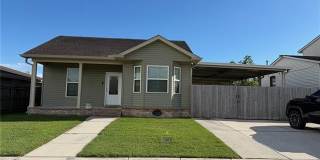 5181 WOODCREST Drive Gallery 1