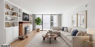 10966 Rochester Ave Gallery 1