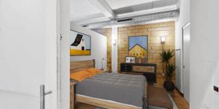 700 Central Gallery 35