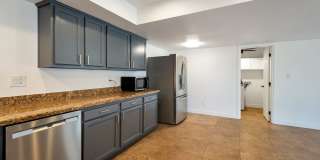 Amazing Tri-level close to ASU with Pool Gallery 12