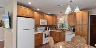 3241 TROPICAIRE Boulevard Gallery 10