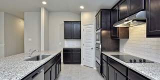 4 BR / 2 BA - 1813 SF One-Story Home - Lago Vista! Gallery 11