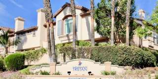 Beautifully Upgraded 2 Bed / 2.5 Bath Townhome in Tristan Community – Rancho San Diego Gallery 1