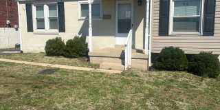 2 bed 1 bath Conveniently located in Overland on Page 2 bed 1 bath Conveniently located in Overland on Page Gallery 1