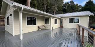 537 Bayside Road Gallery 1