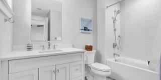 44 Cowart Avenue Gallery 27