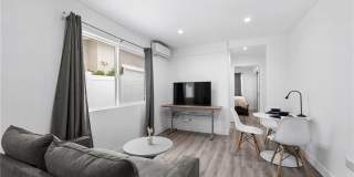 18017 Collins Street Gallery 4