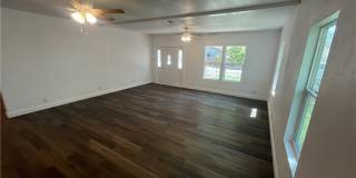 115 Hickman Street Gallery 11