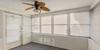 1248 LAZY LAKE ROAD W Gallery 16
