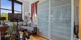 197 Monitor St Gallery 9