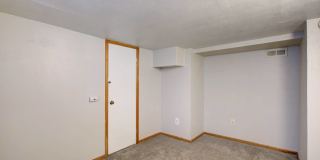 1517 Harrison Gallery 5