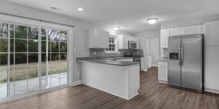 236 White Oak Boulevard Gallery 4