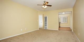 Woodlawn Gardens Apartments Gallery 14