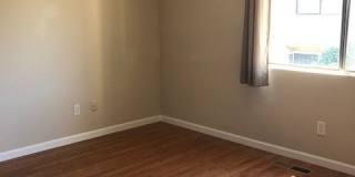 2 Bedroom 1.5 bath Townhome! Gallery 11