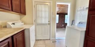 ADORABLE HOME IN HILLSIDE NEIGHBORHOOD! Gallery 10
