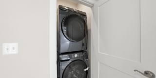 Modern 2BR/2.5BA Townhome in Ashburn Gallery 15