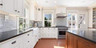 89 Gibbs Avenue Gallery 11