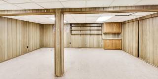 533 THOMAS Road Gallery 22