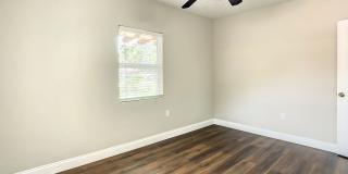 Charming Three bedroom one bath with huge backyard Gallery 42