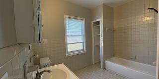 3516 Stockton Street Gallery 5