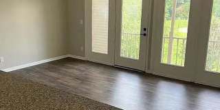 Room in 2 Bedroom Home at Meadow Rose Ln Gallery 15