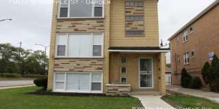 7906 South Whipple Street - 1 Gallery 12