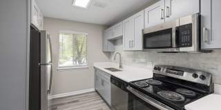 Madison at Adams Farm Gallery 9