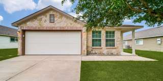 Charming 3-Bedroom Home in Selma | No Carpet | Covered Patio | Near Randolph AFB Gallery 1