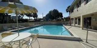 3712 N University Dr Gallery 1