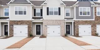 Like new 3bd townhome w/ attached 2 car garage & community pool! Washer/dryer included! Gallery 1