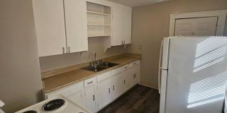 5409-5411 Harrison St. Gallery 6